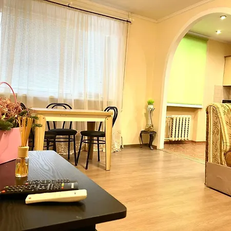 Яворницького 79 2 Кв Apartment Dnipro Exterior photo