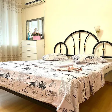 Яворницького 79 2 Кв Apartment Dnipro Exterior photo